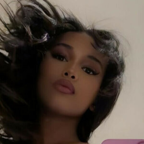 msodile_ naked actress img