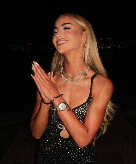 Alisha Lehmann porn model pics