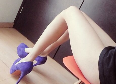 Solda Deryan nudes model photos