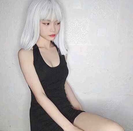 Shayri May Tagyamon sexy actress photos