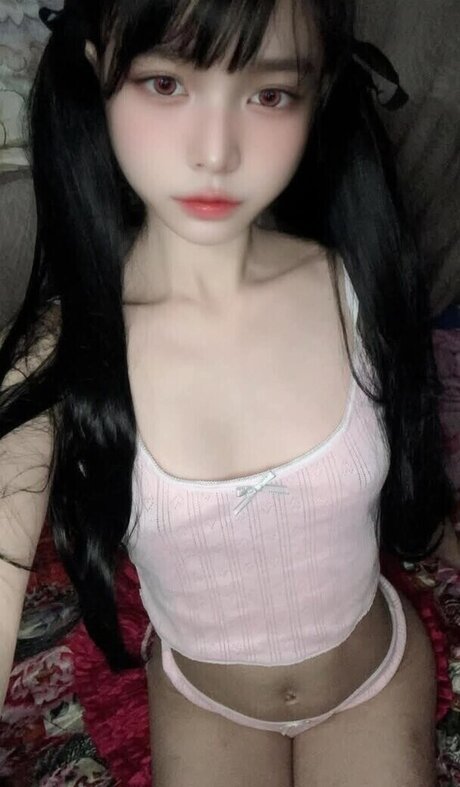 Shayri May Tagyamon hd star gallery