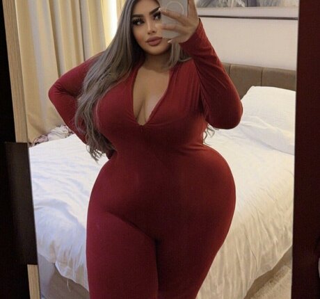 hanadi k naked actress gallery