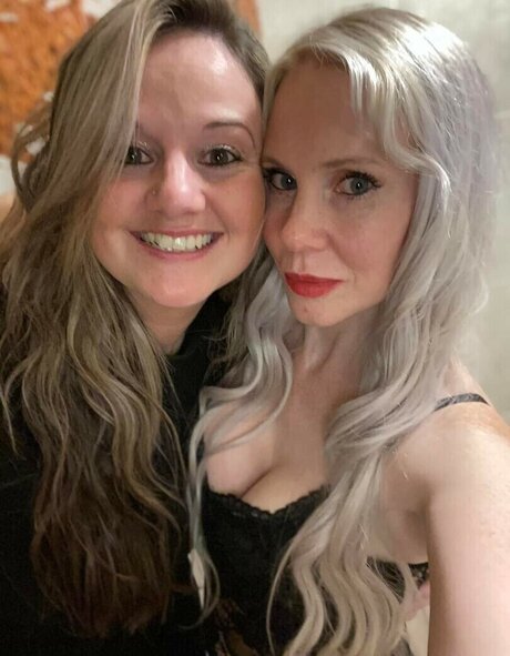 Donna Shepherd perfect star images