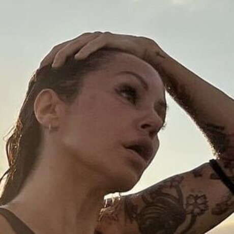 Deborah De Luca model nude images