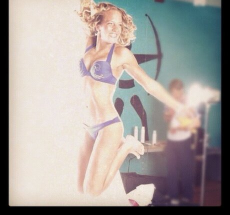 See Jane Go TV model hd gallery