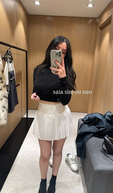 Liquid Bstrdd model erotic pictures