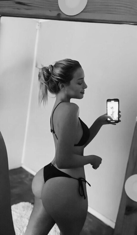 florenciamg erotic star pic