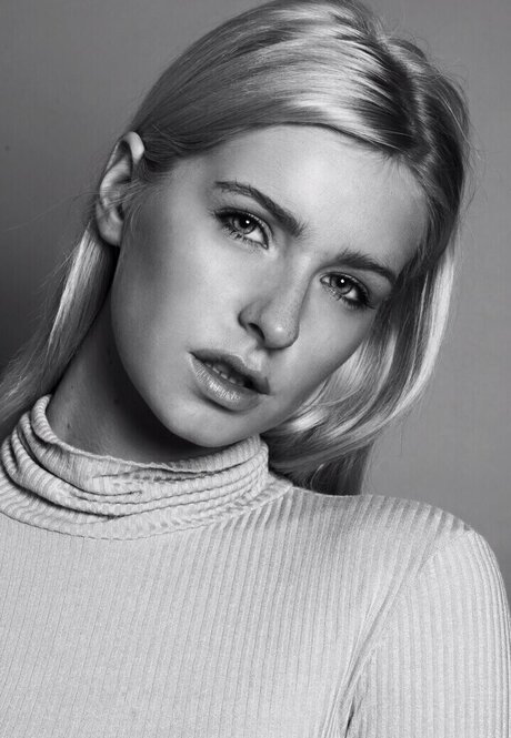 Jess Davies porn actress images