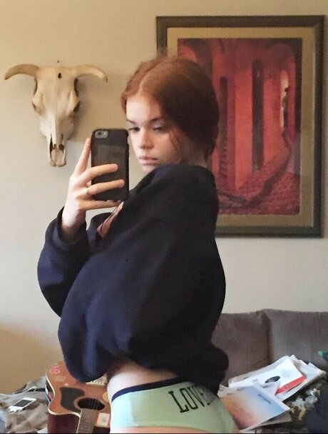 hopeweber model naked photos