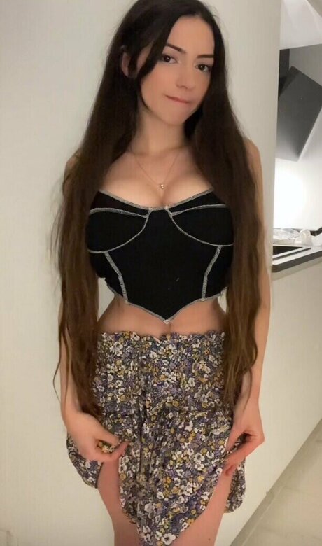 Sunmerjoy model nudes photos