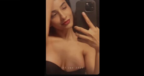 Aurora Sinclair profile pic