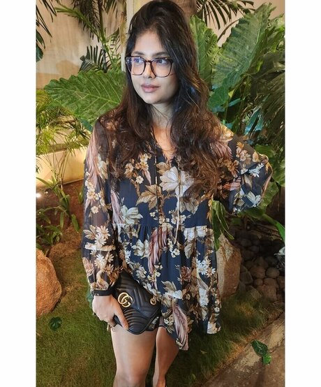 Tulika Snehil hot actress galleries