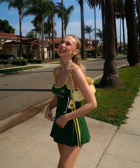 Yaren Alaca pornstar beautiful photo