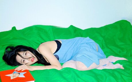 Lo3tus sexy actress archive