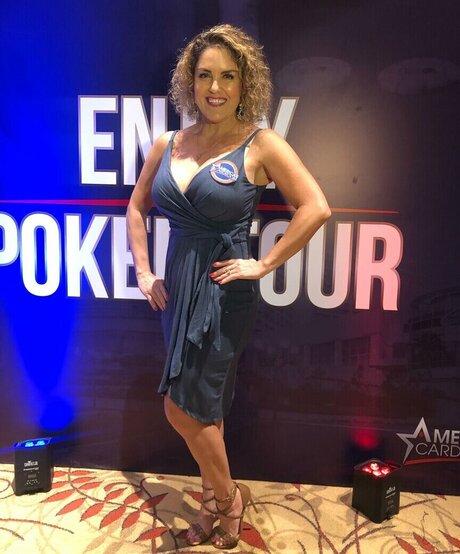 Storage Wars pornographic actress img