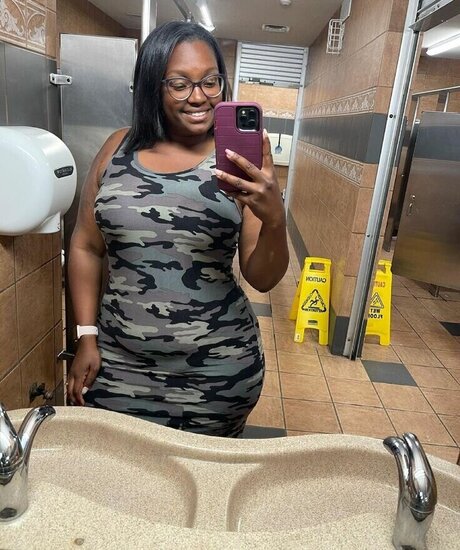 Miaa Sapphire nice pornstar archive