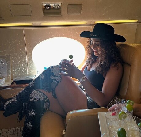 Deja Kelly porn star pic