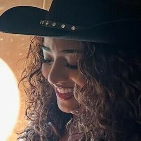 Deja Kelly beautiful star images