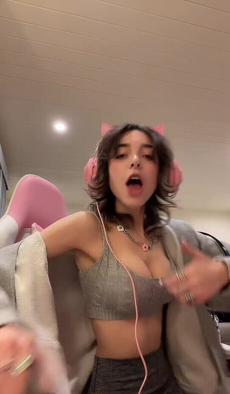 Sophie Powers pornstar perfect picture