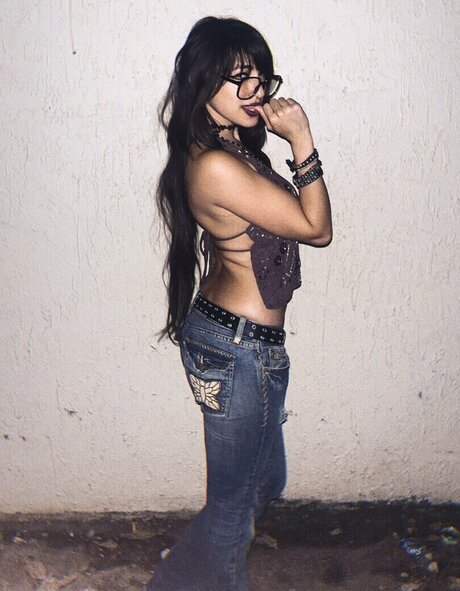 candiedgutts profile pic