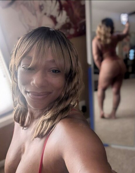 Lollipop trucker model photo