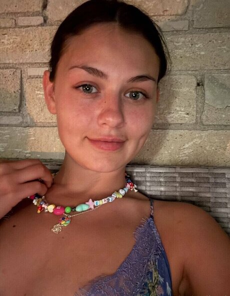 emilauri hd actress img