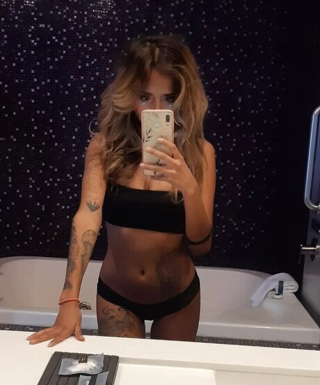 Saturnna Moon high quality model pics