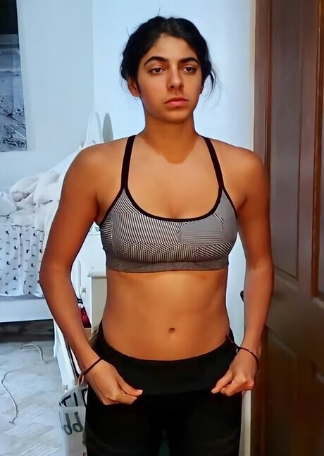 Cascina Caradonna art actress photos