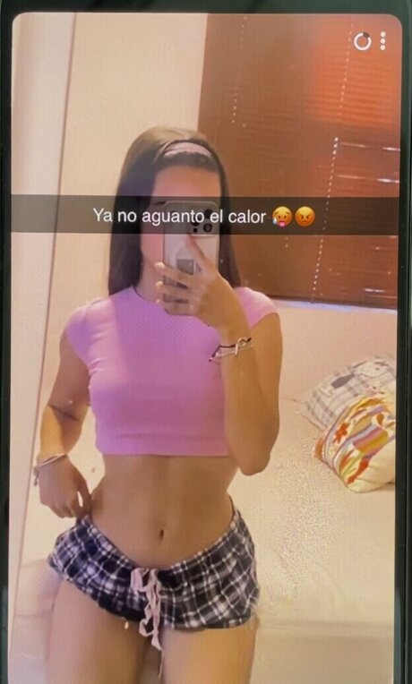 Joshabet Diaz model top img