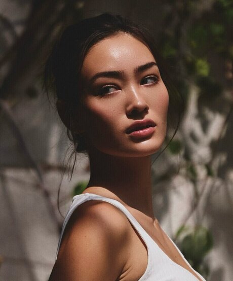 Elizabeth Wood pornstar image