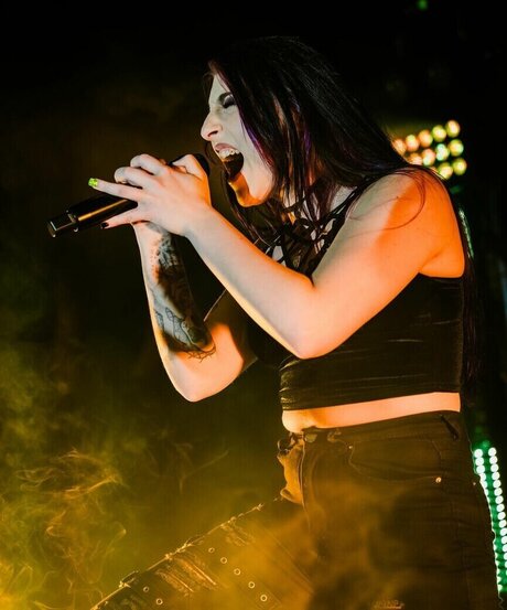 Kasey Karlsen model hd image