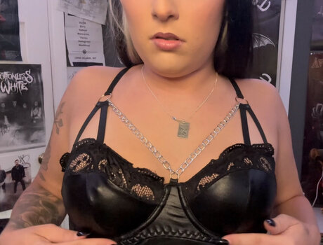 Kasey Karlsen free actress img