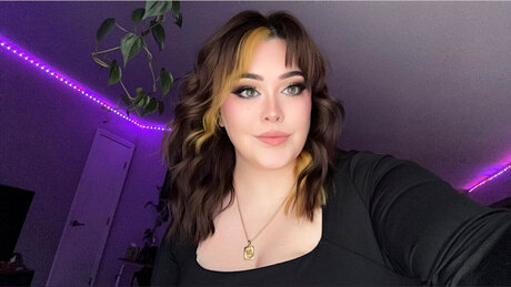 Daddy Megan model nice pics