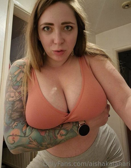 aishakalahari star best photos