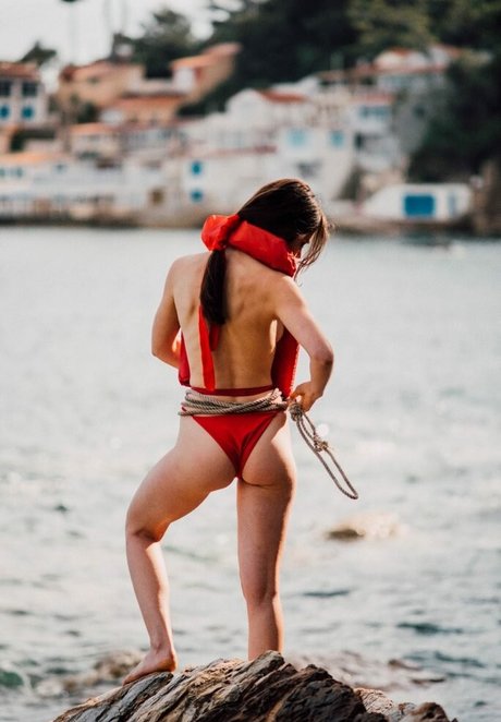 Eve Dumon profile pic