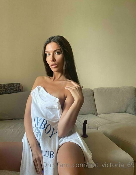 hot victoria 69 model art gallery