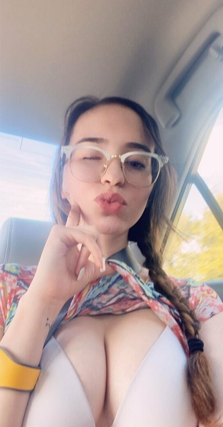 catlyn sexy model photos