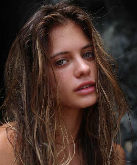 Sara Vidal star perfect pictures