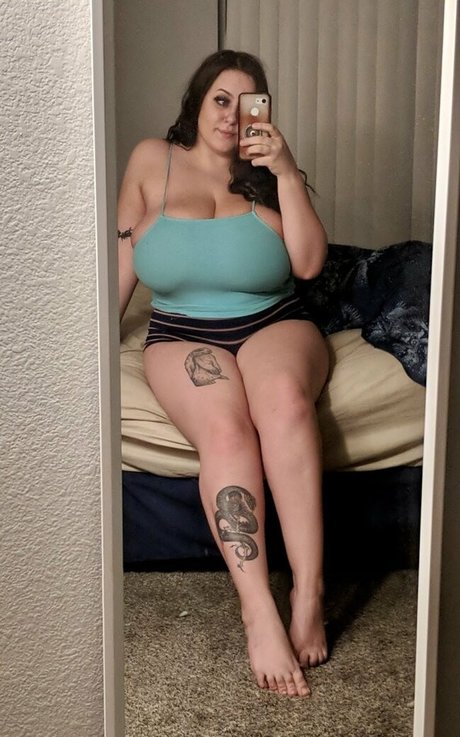 Lucy June model nude archive