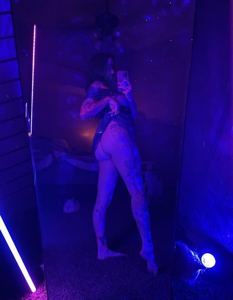 sentientbees2 nude star gallery