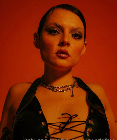 bb cloversworldfree free pornstar photo