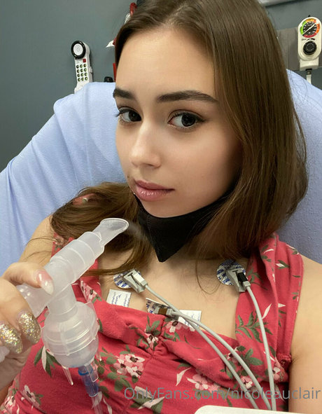 nicoleauclair thumbnail