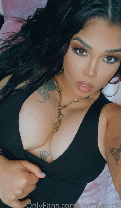 vonmarye0 model pornographic images