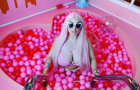 cosmicspaceslut naked actress archive