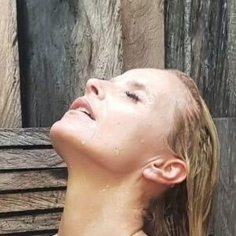 Cristina Ferreira star pictures