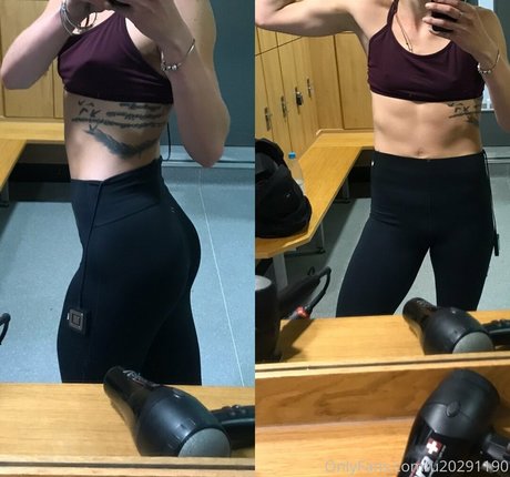 topless beach onlyfans erotic image