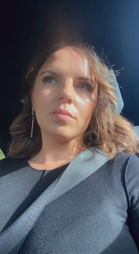 Goddess Alexi pornographic star pics