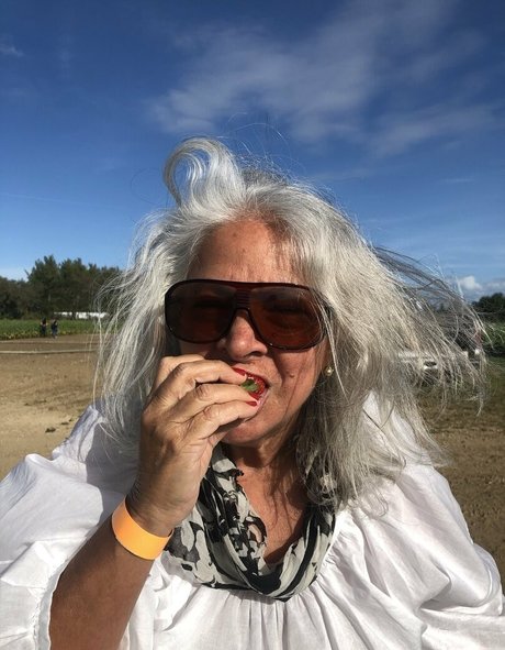 thebumbumbaroness beautiful model galleries