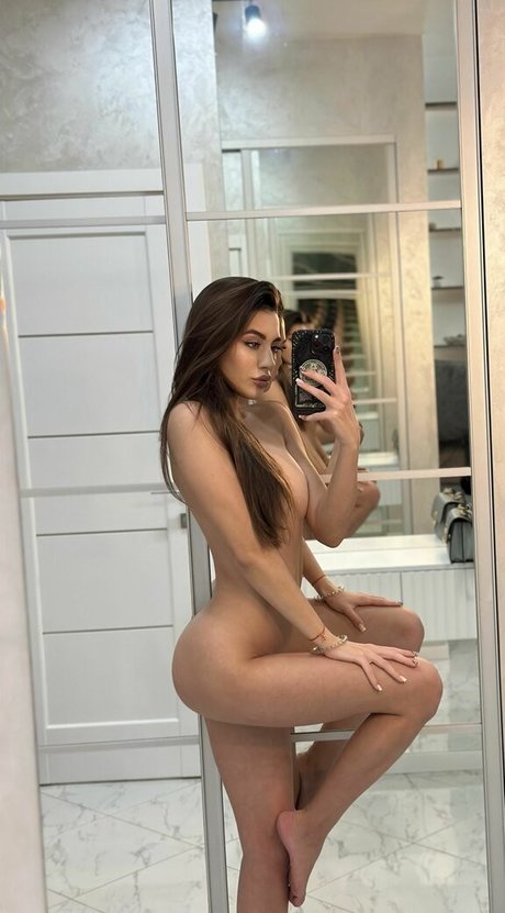 Lili Coco pornstar perfect gallery