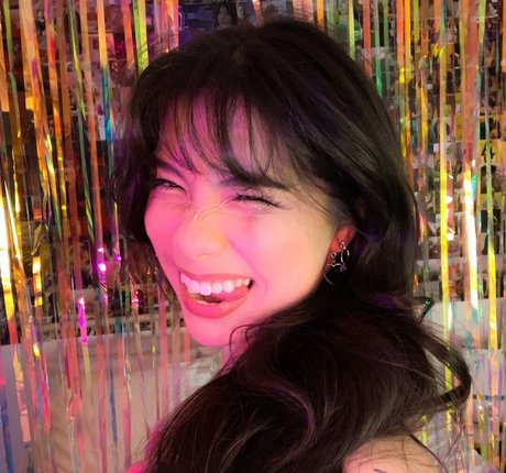 Trin Lovell nude pornstar image